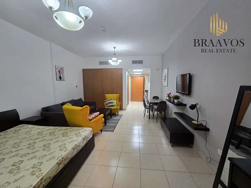 استوديو | مفروش بالكامل | وحدة فسيحة ومريحة63778556611458114