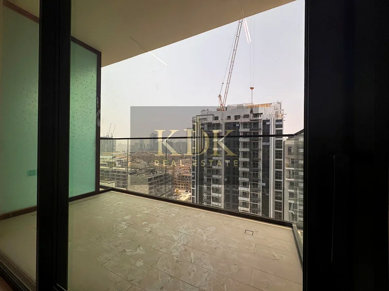 Well Maintained Studio | Bright lay out| Vacant63785900836226112