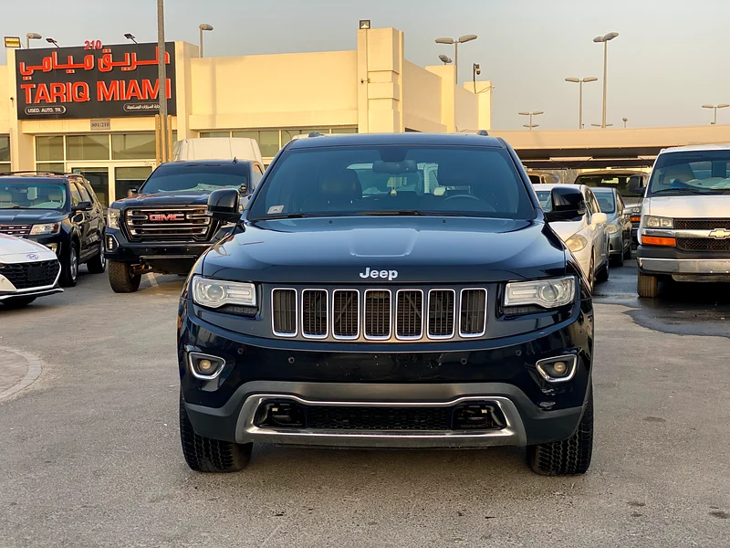 2017 Jeep Grand Cherokee Black Limited63490077662978112