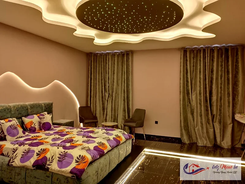 {{مُفروش حديثًا }} وحدات مفروشة بجودة عالية تبدأ الأسعار من 2999/درهم64050468565250111