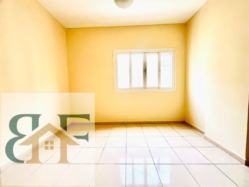 شقة فاخرة وواسعة جدًا بغرفة نوم واحدة متوفرة بالقرب من الحديقة مع غرفة نوم رئيسية ومواقف سيارات مجانية فقط 37 ألف63812229701379112