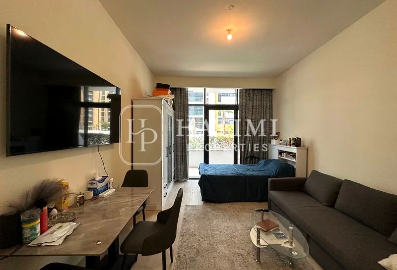 BIGGEST LAYOUT| POOL VIEW| VACANT ON TRANSFER63975291427202110