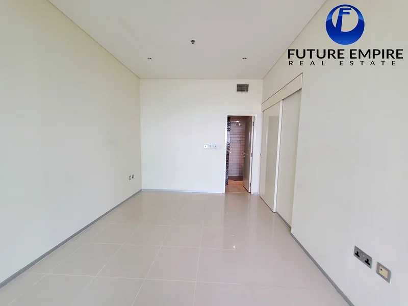 شقة واسعة | غرفة نوم واحدة | مكيف مجاني | بجانب DIFC63746321640961113