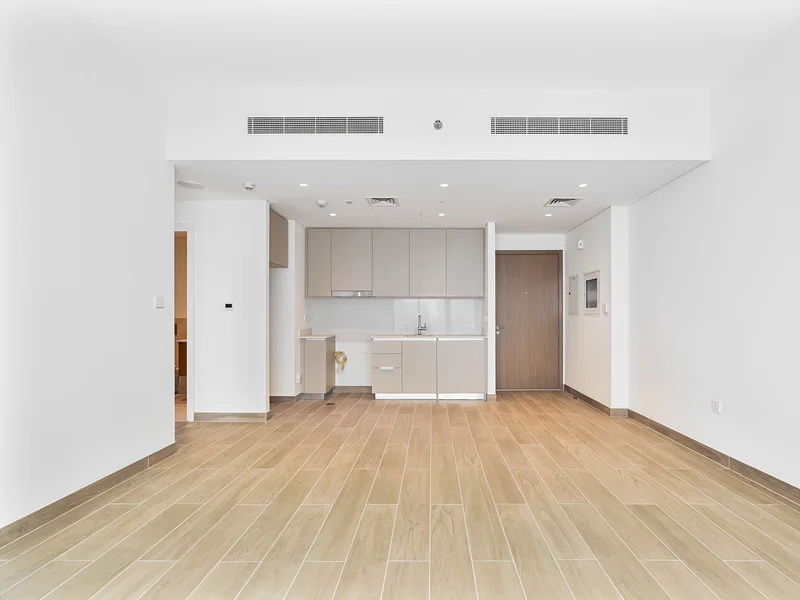 High Floor | Canal and Pool View | Multiple Cheque63760309960835114