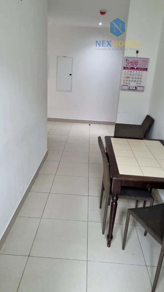 Major Road Access | Spacious | Well Mainatained | Best Price63916247900673113