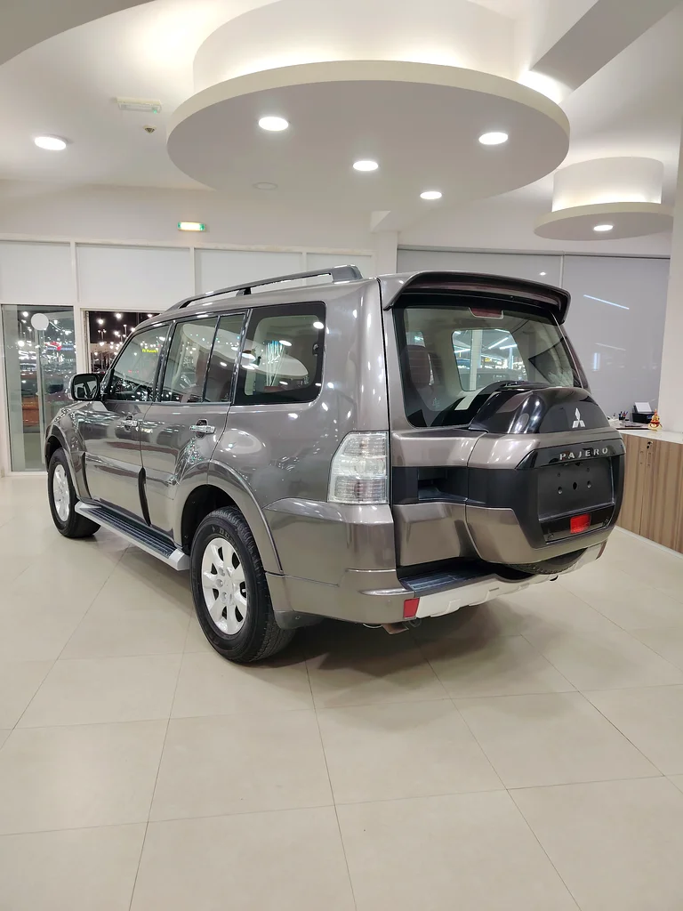 Mitsubishi pajero 201563612069613570112