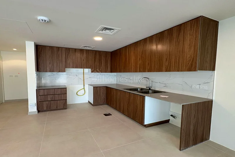 BRAND NEW | GREENBELT | CLOSE TO POOL AND PARK63951939796225112