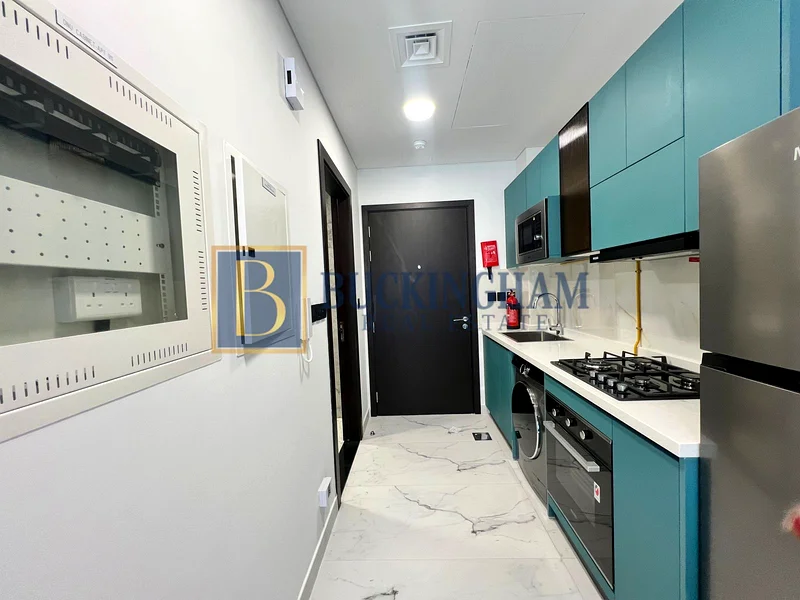 مفروش بالكامل | طابق عالي | موقع مميز63732669047553114