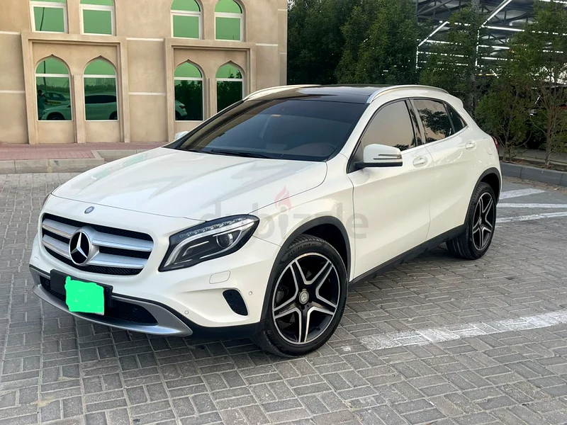 للبيع مرسيدس بنز GLA250 موديل 2015 صبغ الوكاله وبحاله الوكاله63613463039874118