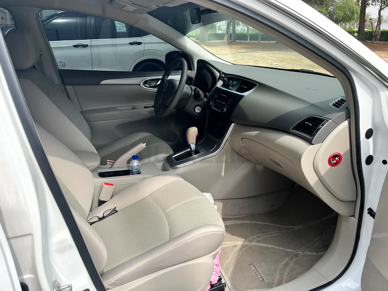 Nissan sentra 2019 Gcc 1.8L63484188859779114