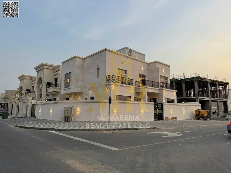 A villa directly from the owner, with personal finishing, on a main street, close to all services. Freehold for all nationalities and without a down p63914523963650110