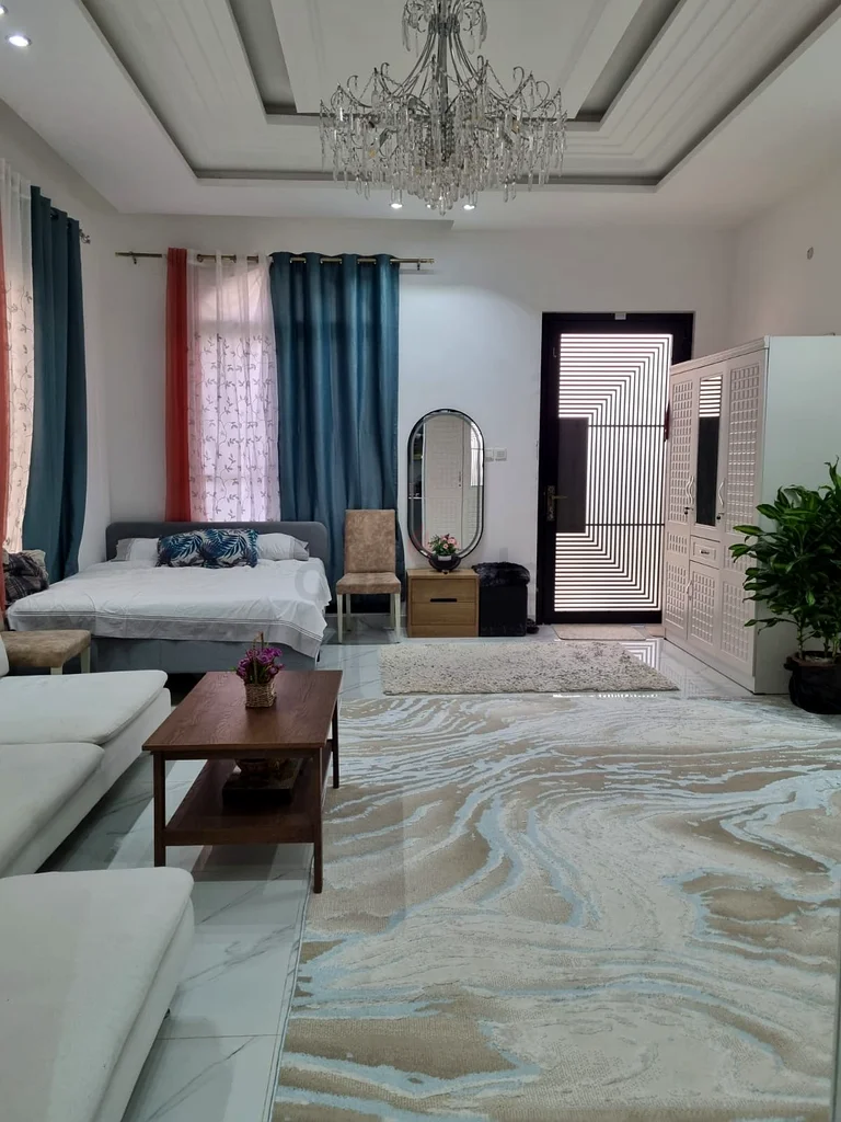 استوديو مع مدخل منفصل63797397854337110