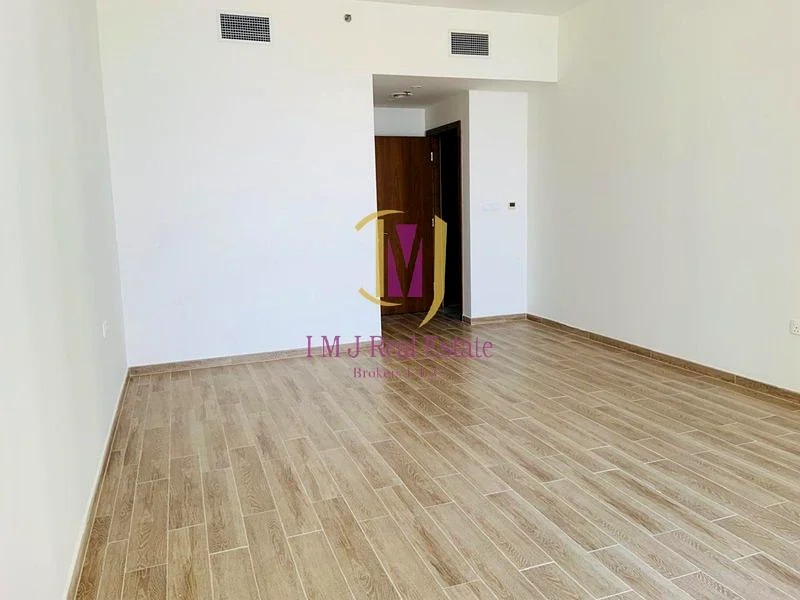 High floor | Meydan & Stable View | Bigger Layout63794529374082111