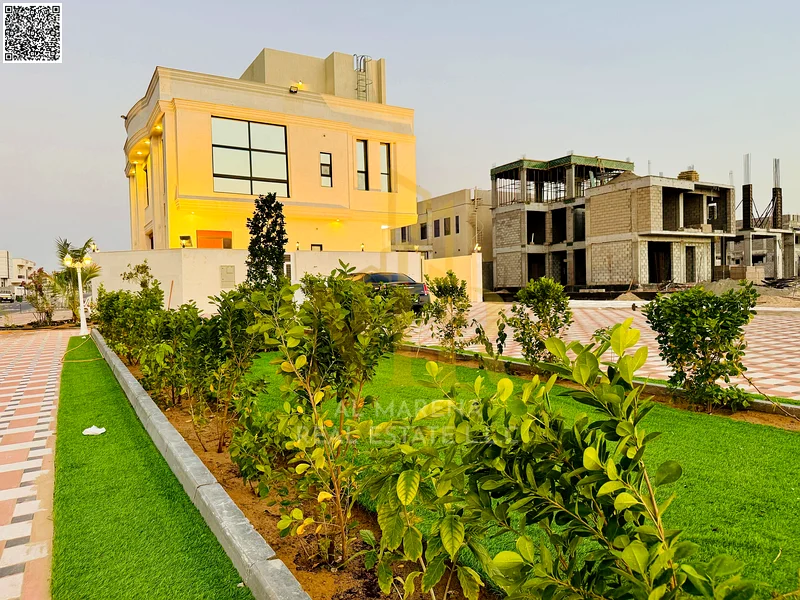 🏡 For Sale – Luxury Villa in Al Bahia, Ajman | 5 Master Bedrooms | Separate Majlis & Living Room | Private Swimming Pool | 3,550 Sq. Ft Plot | 70m Fr63881373464193111
