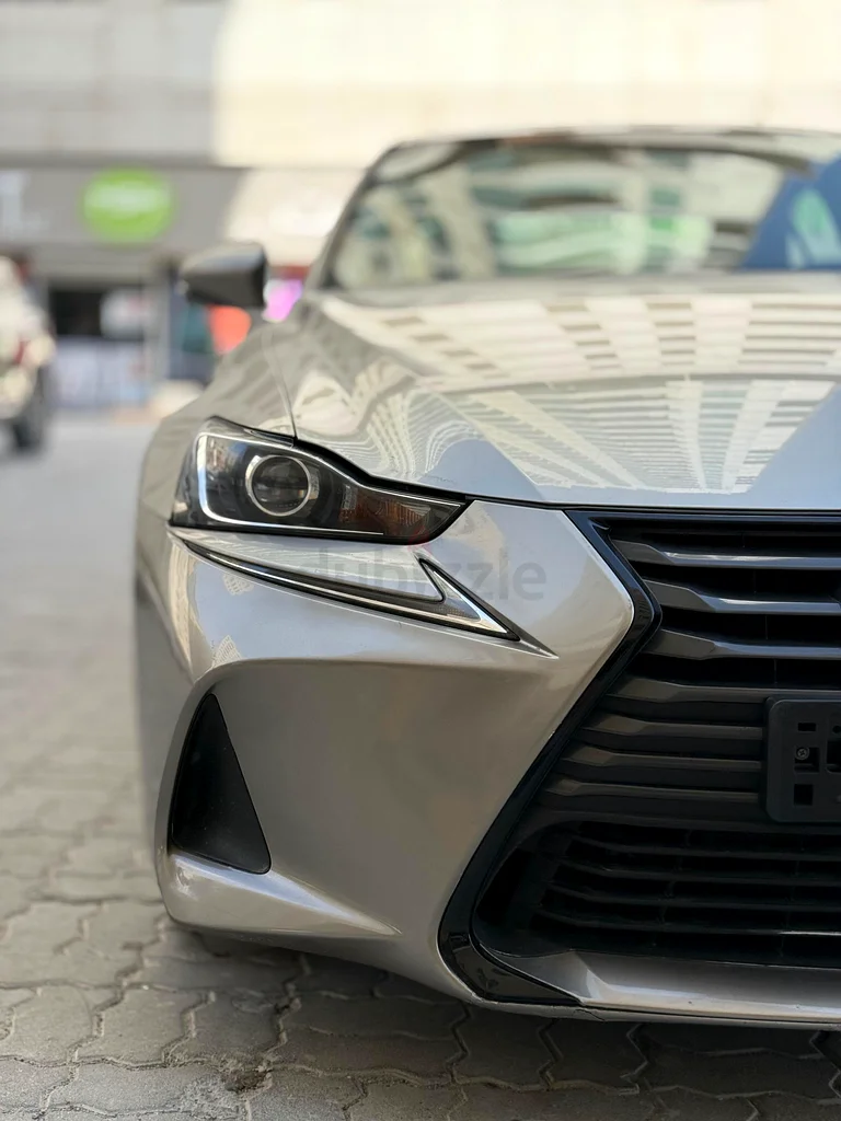 Lexus IS300 2019 Luxury Car Full Option with Sunroof  100% original airbag63489584169601112