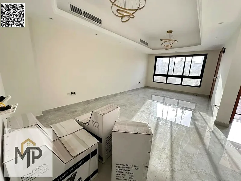 فيلا حديثة بتشطيبات فاخرة وحديقة خاصة في العاليا، متضمنة الكهرباء والماء63871768525953114