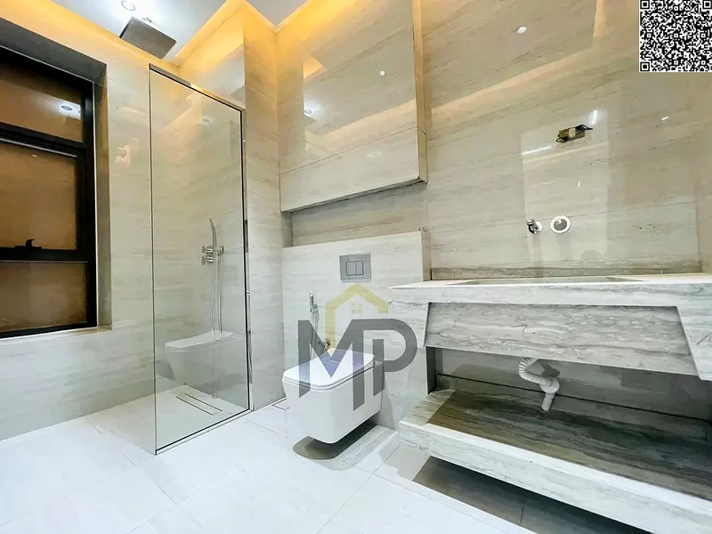فرصة ذهبية مع تشطيبات مميزة وتصميم ممتاز في منطقة الحيلية 2 مقابل مجتمع أزها63914524968705113