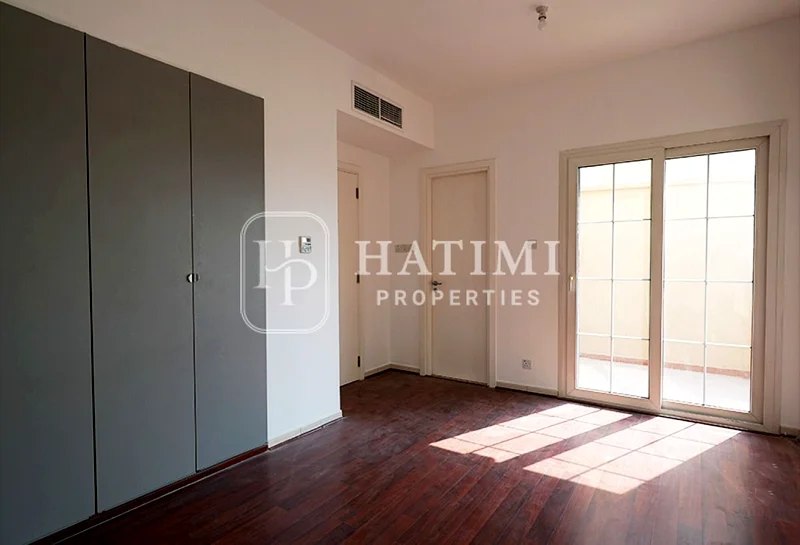 Close to Park | Single Row | Great Location63728636787587112