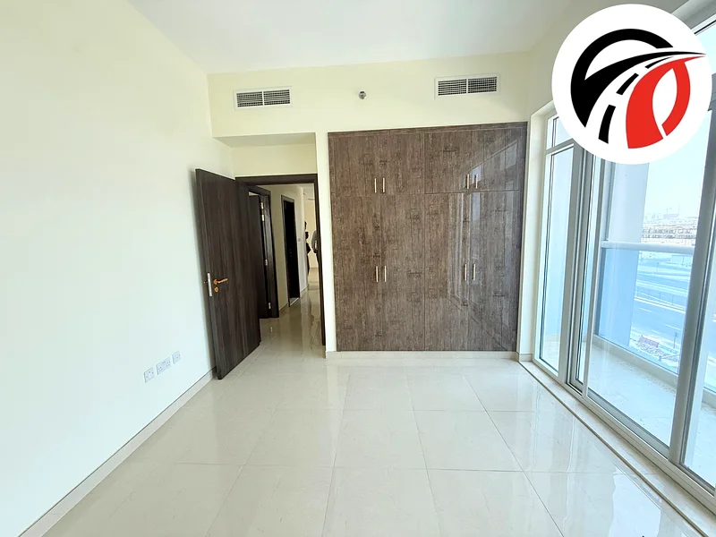 Luxurious Ready To Move /Close Kitchen//Chiller Fre //Close To Merto63804563217409112