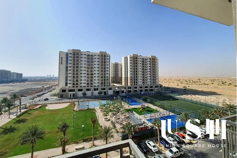 Fully Furnished | Vacant Oct | PARK View63736901064963110