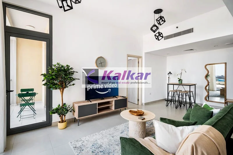 تصميم عصري | مفروش بالكامل | طابق متوسط64031693136002111