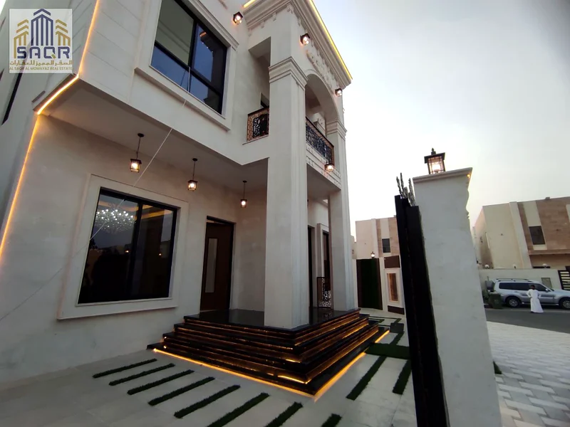 Number of characters: 78/150 Two-story villa with a roof / Corner of two streets / Freehold for life / No annual service fees63911403994498111