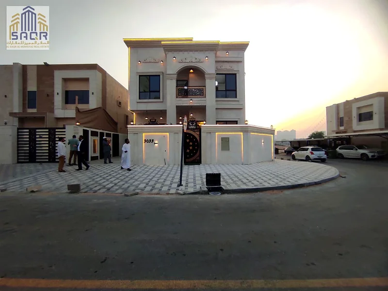 Number of characters: 78/150 Two-story villa with a roof / Corner of two streets / Freehold for life / No annual service fees63911403994498110