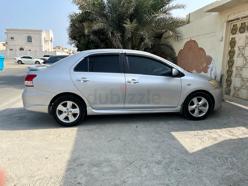 Toyota Yaris 2008 neat car63484694048641113