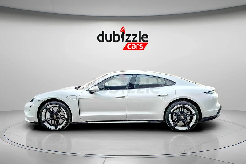 AED 4376/month | 2020 Porsche Taycan Turbo | GCC Specs | Ref#35550263482466375426114