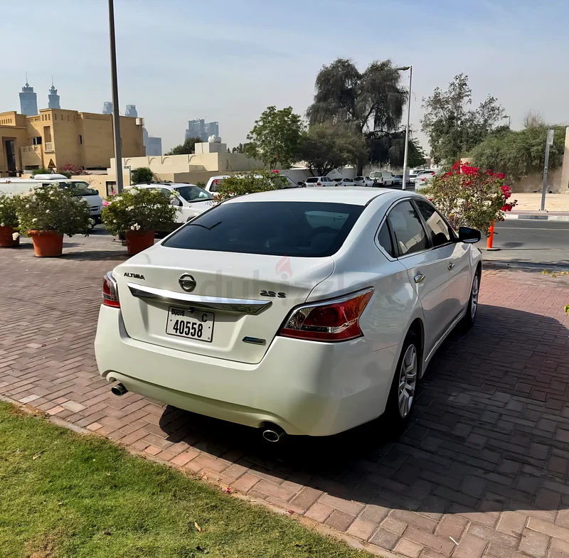 نيسان ألتيما 2013 طراز مجلس التعاون الخليجي بحالة ممتازة63613131804419111