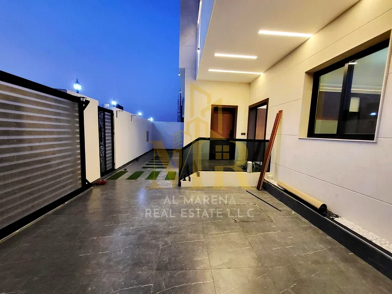 🏡 For Sale – Elegant Villa in Al Bahia, Ajman | 6 Master Bedrooms | Majlis | 2 Living Rooms | Main + Prep Kitchen | Rooftop | Full Stone Exterior | F63881373455362112