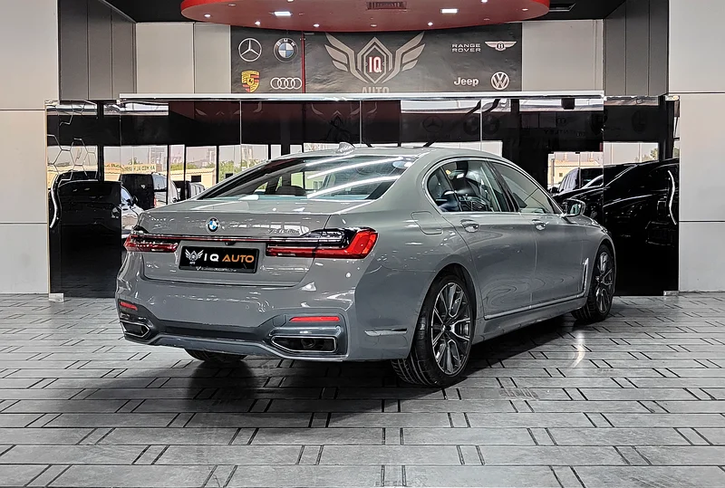 AED 2,200 شهريًا 2020 بي إم دبليو 730LI إم سبورت | ضمان ممتاز | مجهزة بالكامل | دول مجلس التعاون الخليجي |63484910959490113