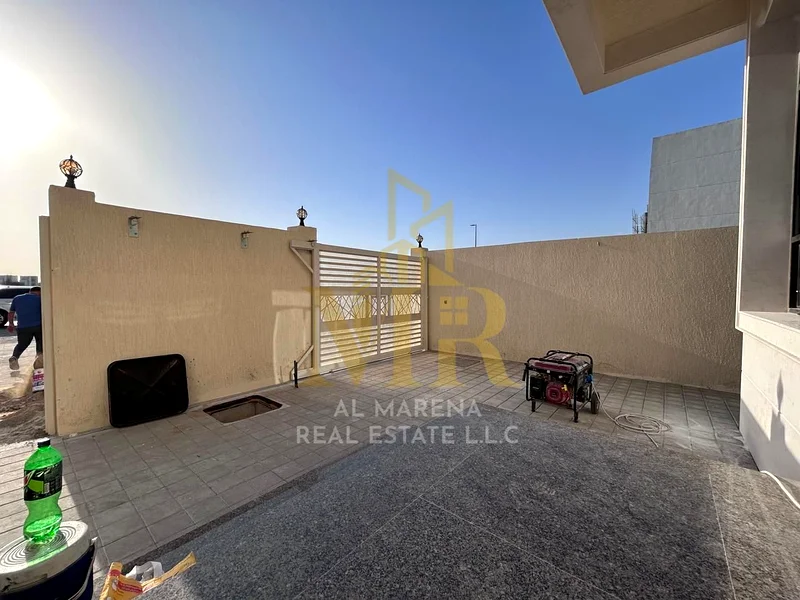🏡 For Sale – Luxury Villa in Al Helio 1 – Ajman | 4 Master Bedrooms | Majlis & Master Living Hall | 3,014 sq. ft.63893024135169112