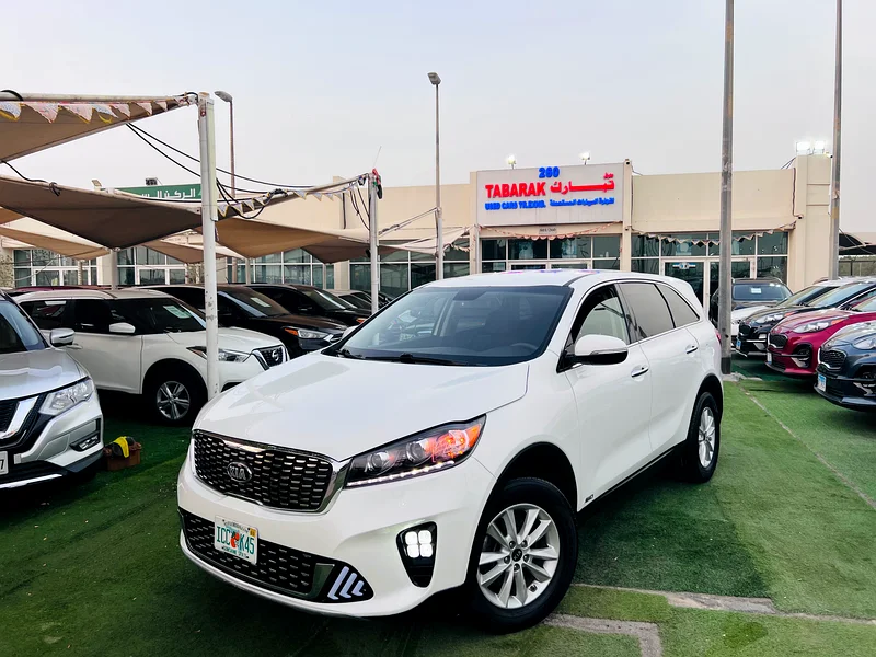 Kia sorento 2019 / Low mileage/Good condition car634824038087691124