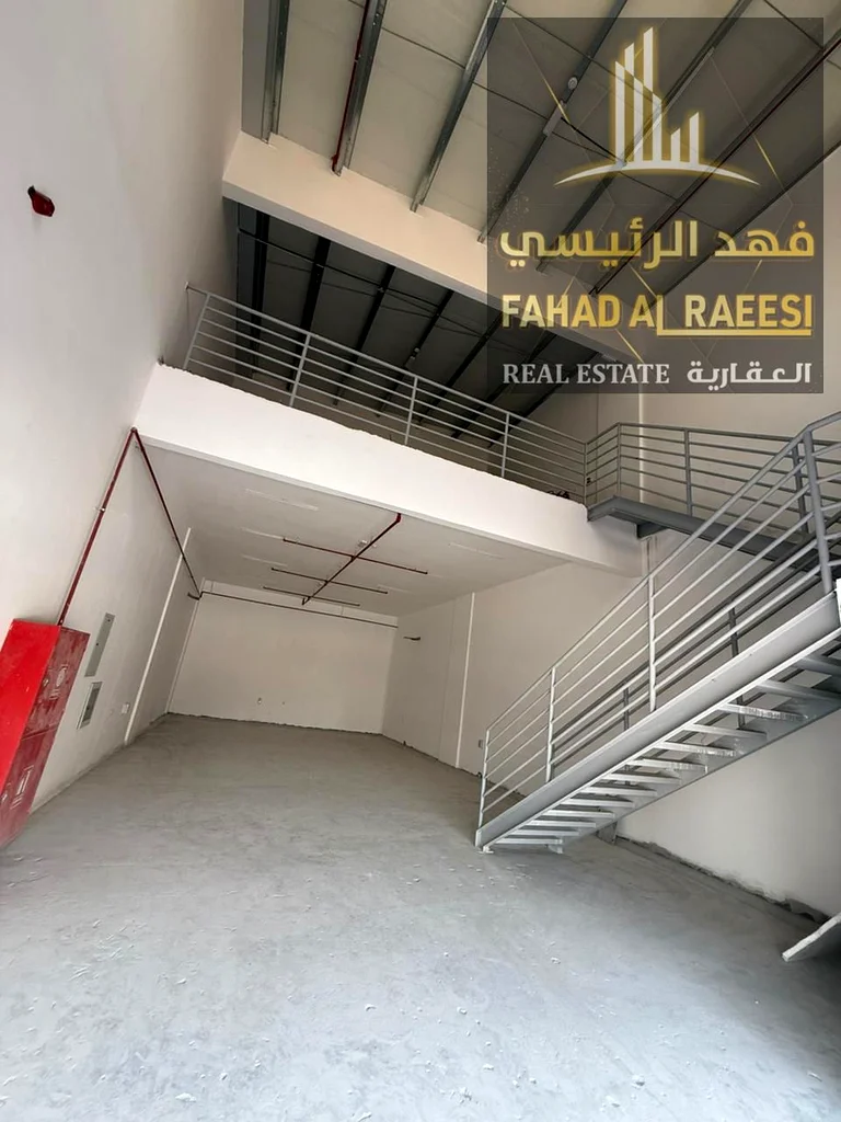 مستودع في منطقة الجرف الصناعية، 2433 قدم مربع، كهرباء 25 كيلو واط، يبدأ من 110 ألف636139935100171116
