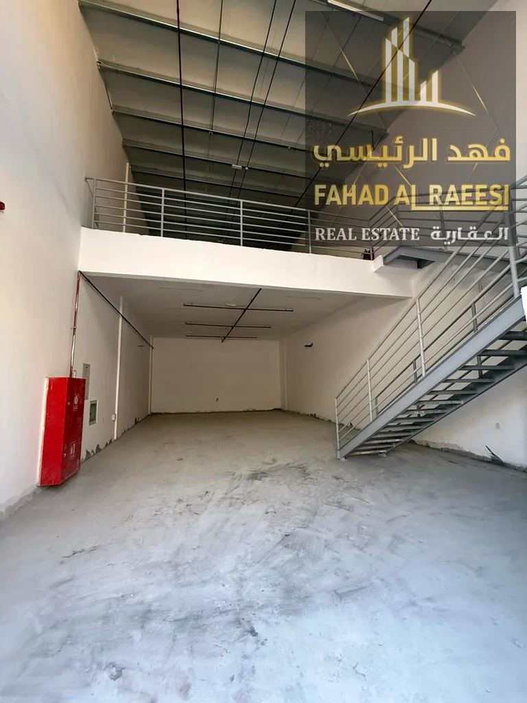 مستودع في منطقة الجرف الصناعية، 2433 قدم مربع، كهرباء 25 كيلو واط، يبدأ من 110 ألف63613993510017113