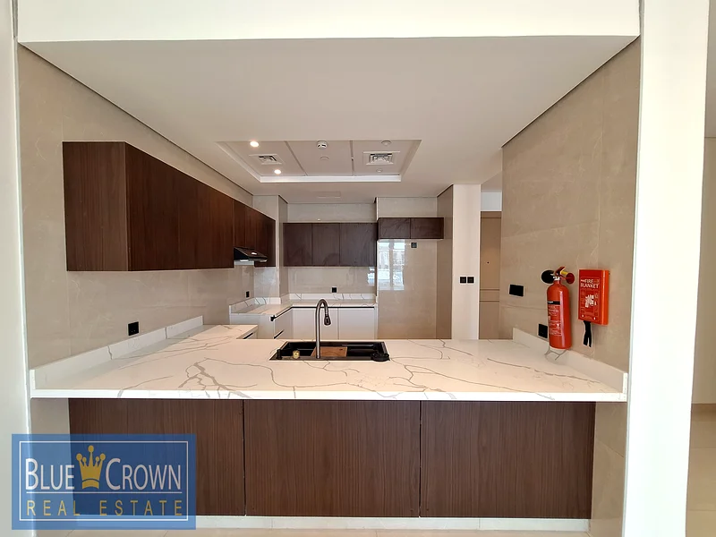 Ready To Move | Luxurious Size 3bhk+MaidRoom | Brand New63780462318338114