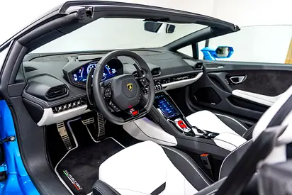 2024 Lamborghini HURACAN — миниатюра 15