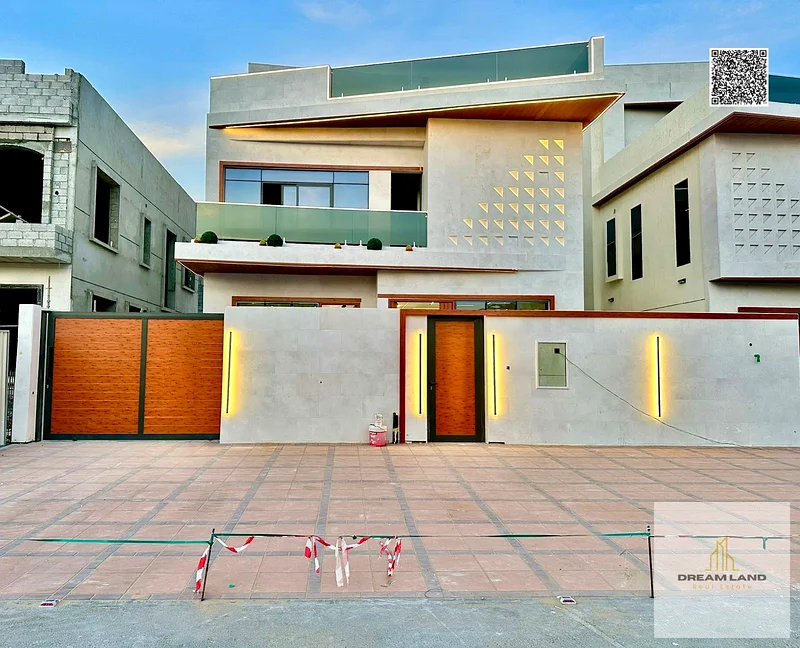 Seize the opportunity now to own a luxurious villa with a modern design and high-quality specifications in one of the most residential areas at a pric63899978859651110