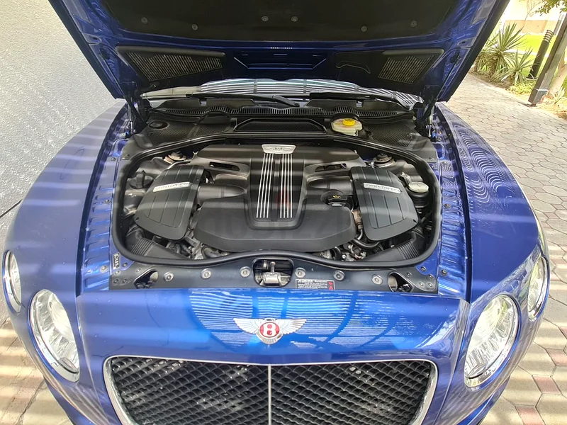 بنتلي كونتيننتال جي تي V8 S63490696067970111