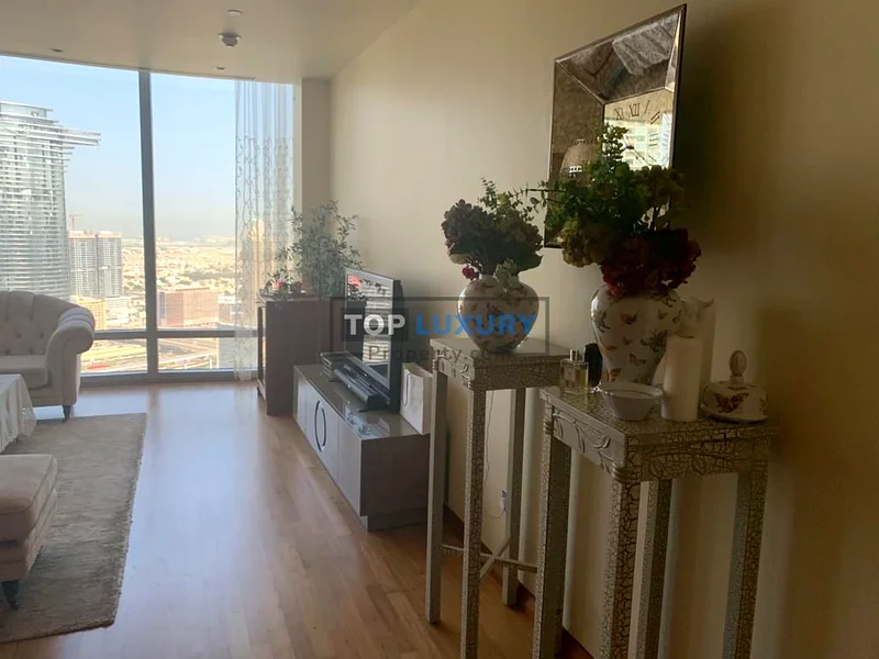 شقة فاخرة مفروشة من غرفة نوم واحدة | برج خليفة | إطلالات على البحر والأفق63772244070275112