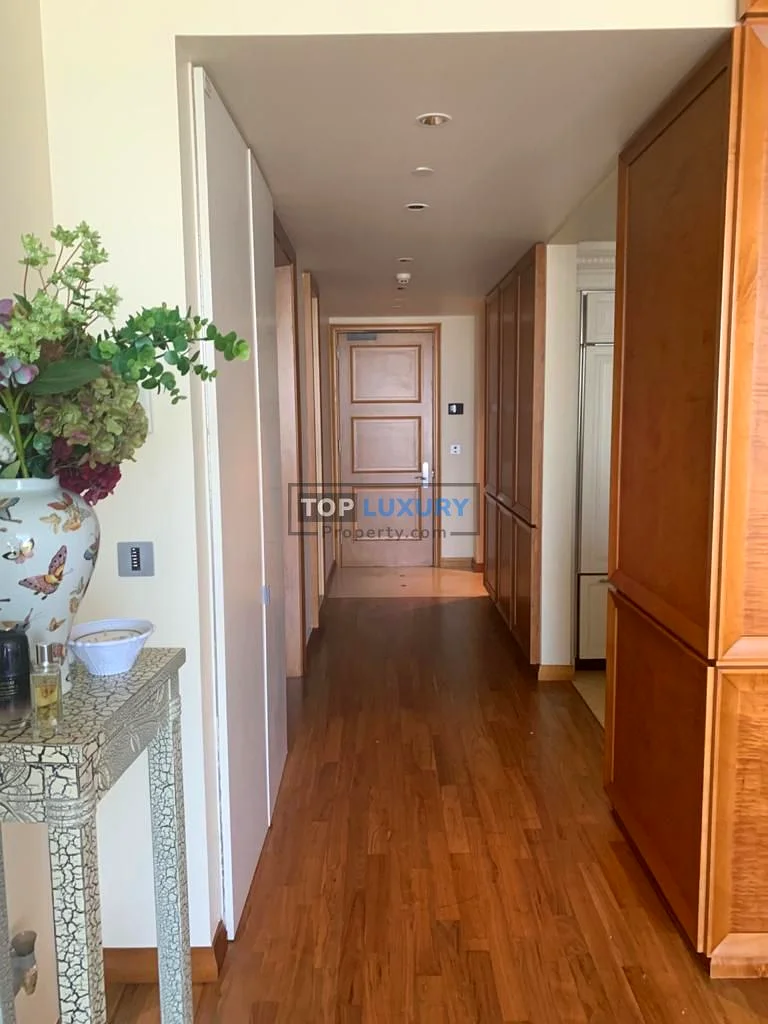 شقة فاخرة مفروشة من غرفة نوم واحدة | برج خليفة | إطلالات على البحر والأفق63772244070275114