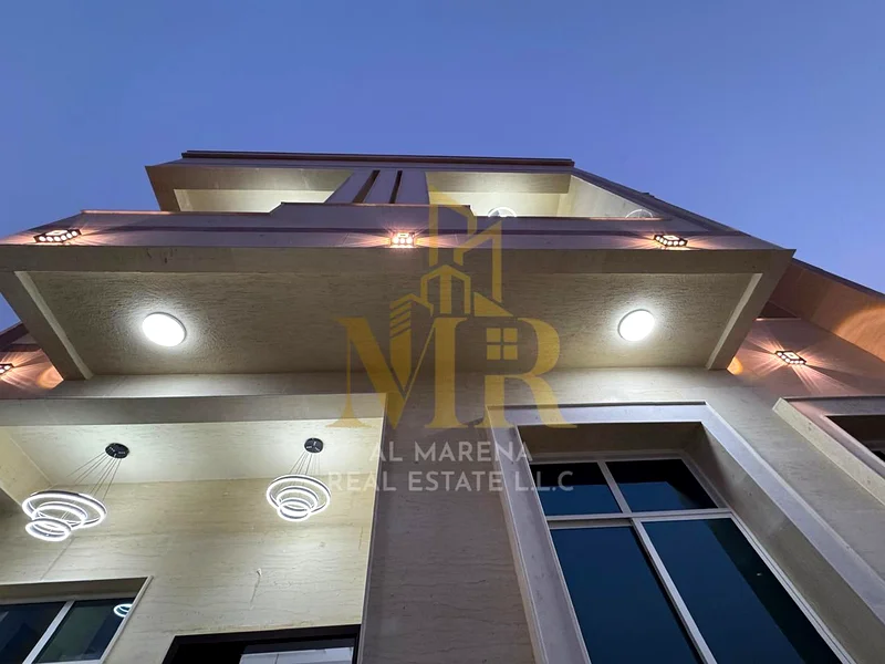 🏡 For Sale – Luxury Villa in Al Helio 2 – Ajman | Main Street Location | 5 Master Bedrooms | Majlis | Living Room with Wash Area | Modern Kitchen | O63914524018563113