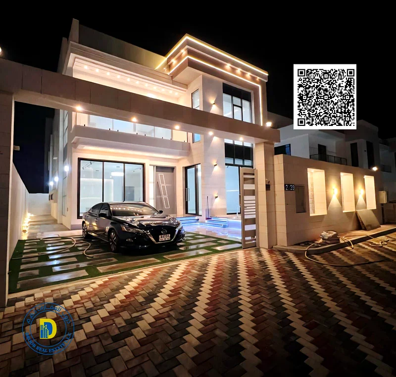 For sale, a 6-room villa with a swimming pool and a rooftop with a sitting area. The price includes water, electricity and air conditioning.63912903917442111