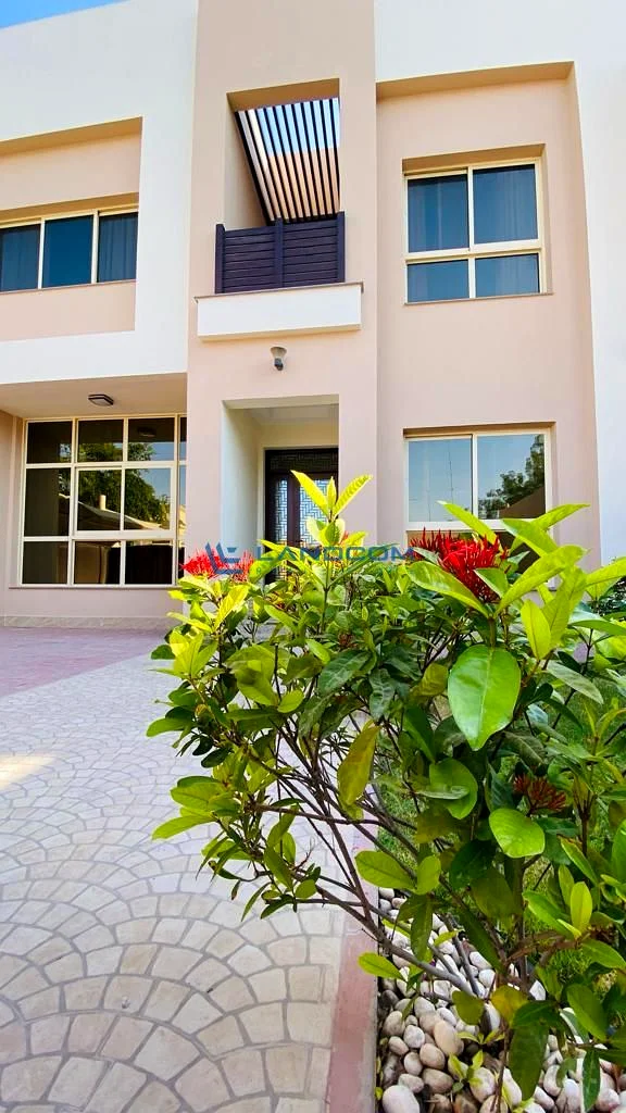 LUXURIOUS || 5BR+ HALL AND MAJLIS + MAID + DRIVER ROOM ||63737917493377111