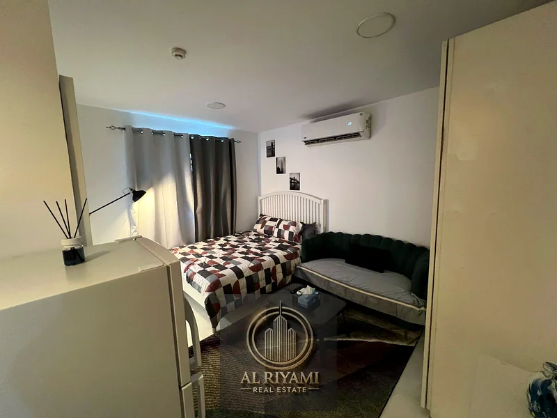 أجمل استوديوهات وأنيقة مؤثثة للإيجار #عجمان في كورنيش النخيل، موقع أول ساكن، حيوي ومميز63810911351810113