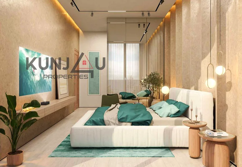 Vastu Compliant | Pool View | Genuine Resale64004340289538111