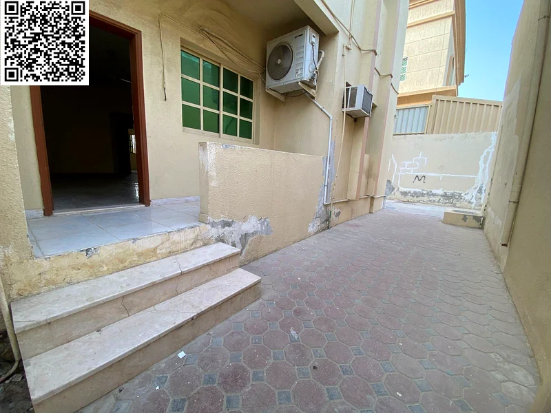 مبنى ملحق للإيجار السنوي في عجمان، المويحات 2، 3 غرف نوم، صالة، حمامان، موقع متميز بالقرب من جميع الخدمات.63715770043907114