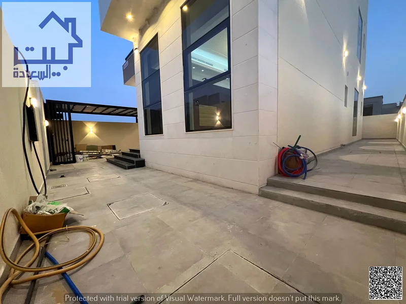Villa for sale in Al Helio, corner of two streets, first resident, ready to move in, all inclusive, at a very attractive price, negotiable, freehold f63914424343427113