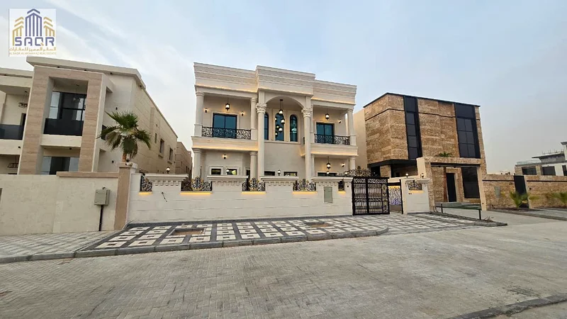 Classic design villa, 4300 sq ft. Ready to move in, with electricity, water and air conditioning. Freehold. No annual service fees.63872926613634110